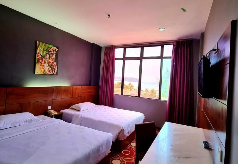 패밀리 룸, Langgura Baron Resort