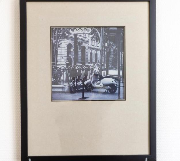 Camera Quadrupla Standard, Mimosa Paris