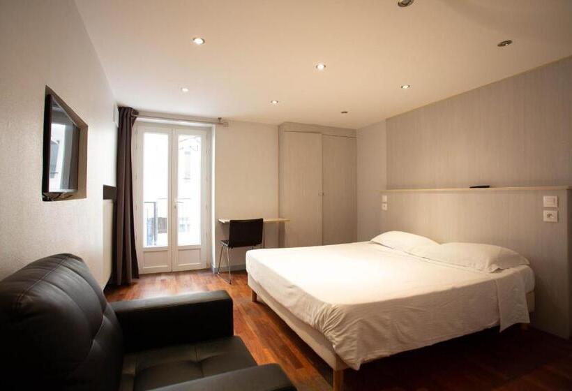 Camera Comfort, Mimosa Paris