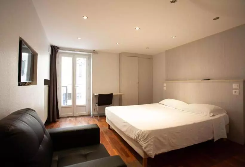 Camera Comfort, Mimosa Paris