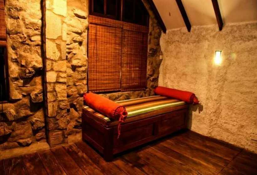 Номер Deluxe, The Mount Royal