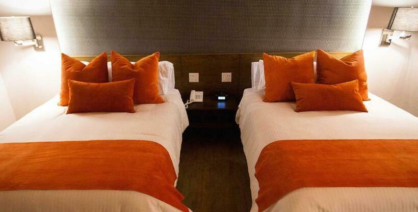 جناح جونيور, Othelo Boutique Hotel Mexico