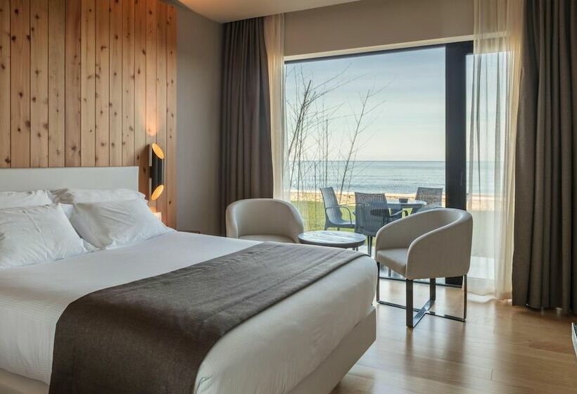 سوییت با چشم‌انداز دریا, Pedras Do Mar Resort & Spa