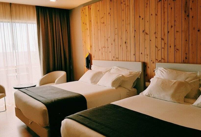 غرفة قياسية ثلاثية, Pedras Do Mar Resort & Spa