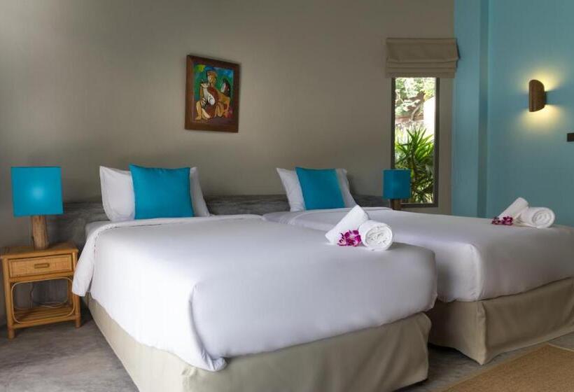 デラックスバンガロー, Secret Garden Beach Resort