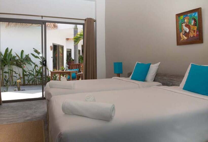 スタンダードバンガロー, Secret Garden Beach Resort