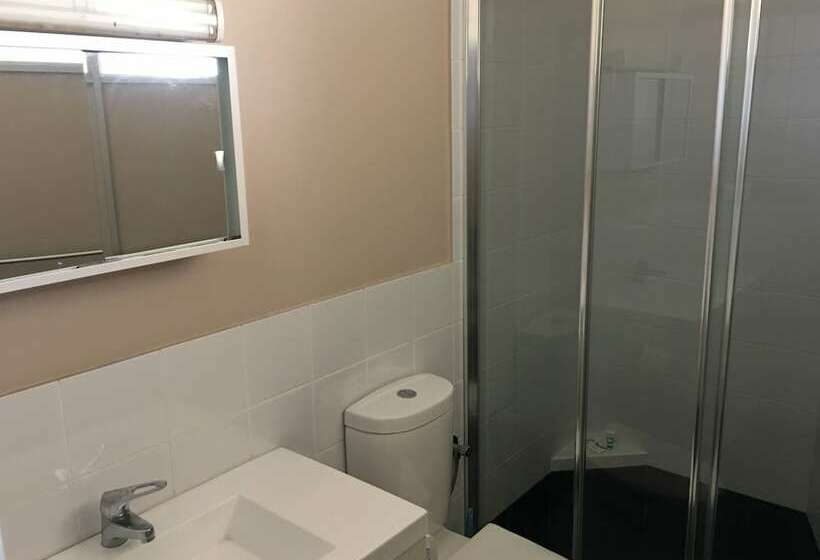 Номер Стандартный Кровать Куин, The Civic