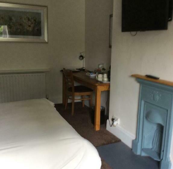 חדר סטנדרט, The Red Lion Inn