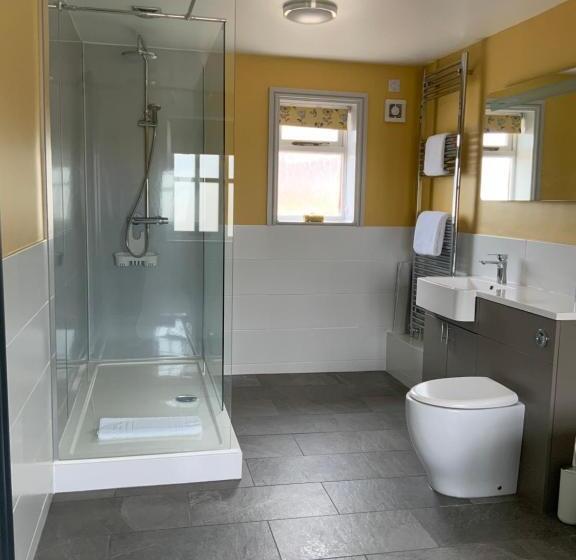 חדר סופריור נוף לגינה, The Red Lion Inn