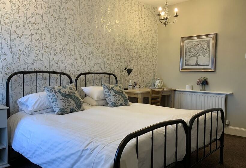 חדר סטנדרט, The Red Lion Inn