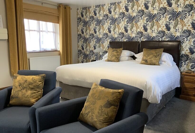 חדר סופריור מותאם לאדם עם מוגבלויות, The Red Lion Inn