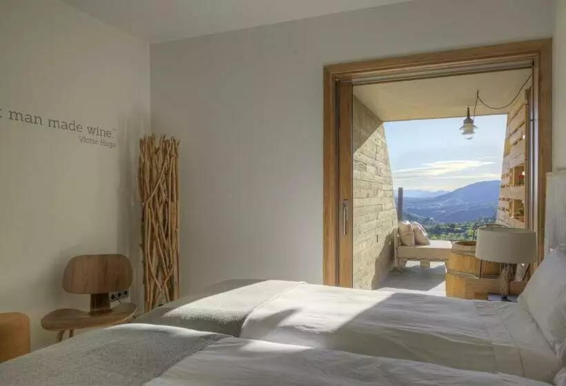 テラス付きスタンダードルーム, Trossos Del Priorat