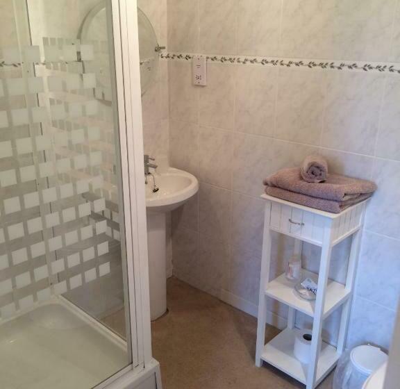 Standardrum, Don Muir Guesthouse