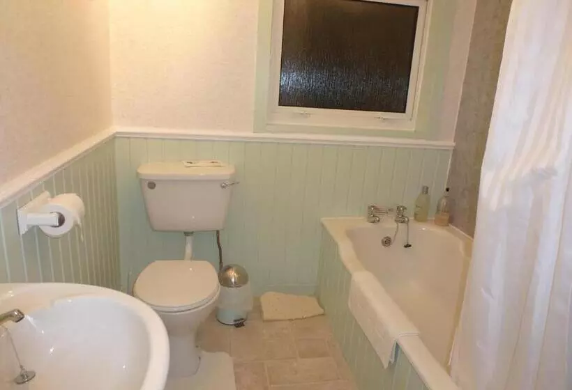 バス共有のスタンダードルーム, Don Muir Guesthouse