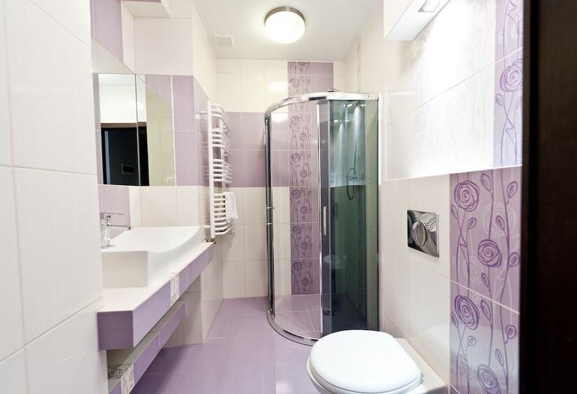 Апартаменты Deluxe 1 Спальня, Platinum Apart