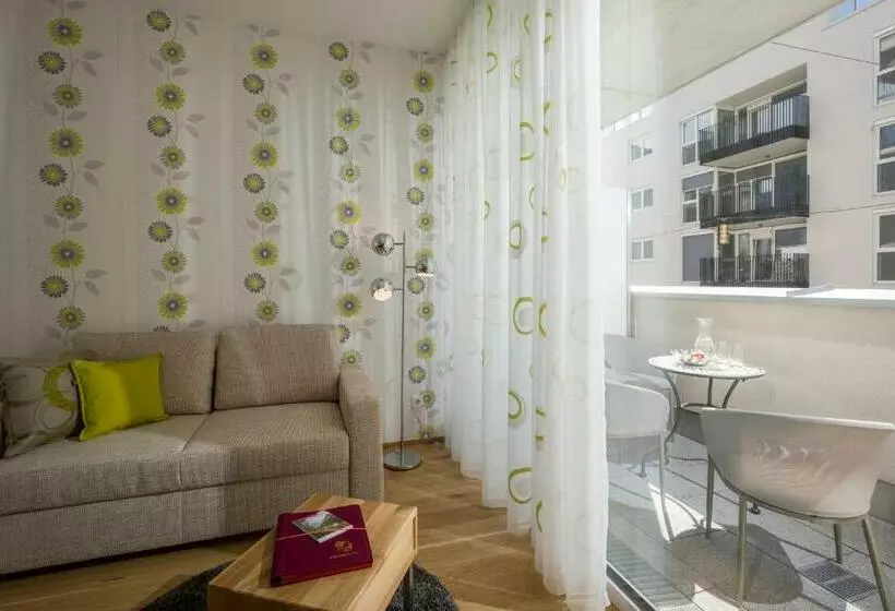 آپارتمان کلاسیک 1 خوابه, Private Living Apartments