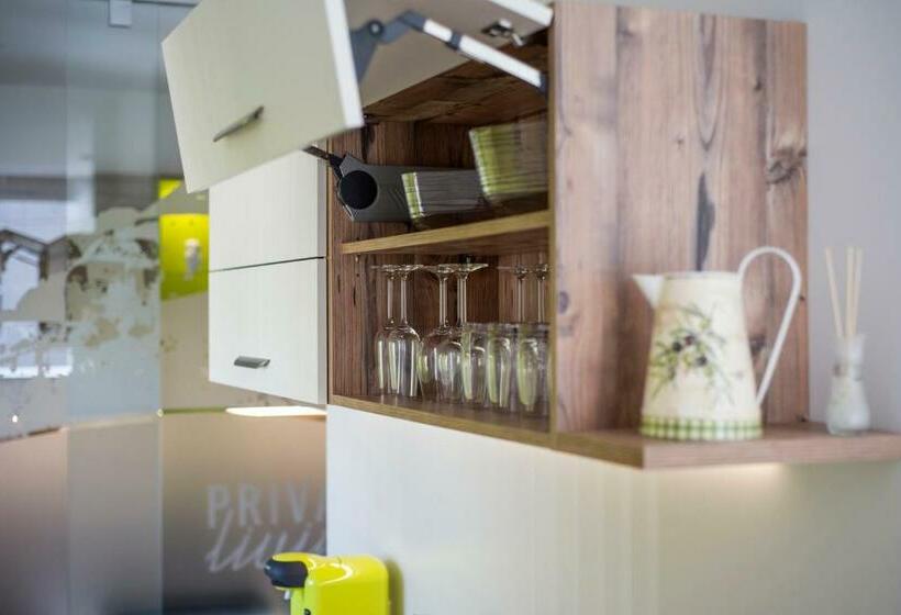 Апартаменты Классик 1 Спальня, Private Living Apartments