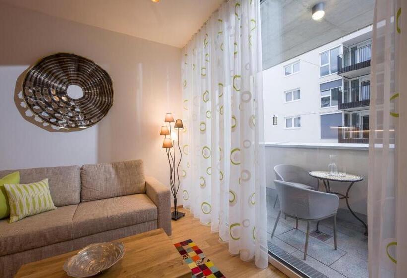 Апартаменты Комфорт 1 Спальня, Private Living Apartments