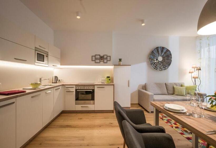 Апартаменты Комфорт 1 Спальня, Private Living Apartments