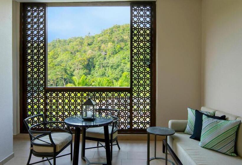 キングサイズベッドのスタンダードルーム, The St. Regis Langkawi