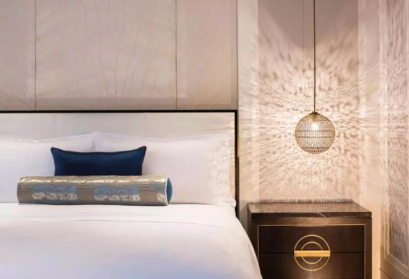 キングサイズベッドのスタンダードルーム, The St. Regis Langkawi