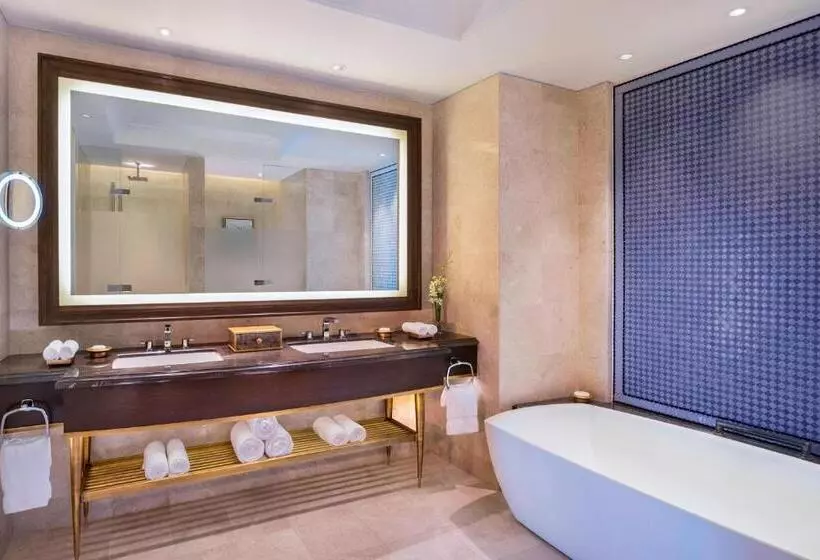 ２ダブルベッドのスタンダードルーム, The St. Regis Langkawi