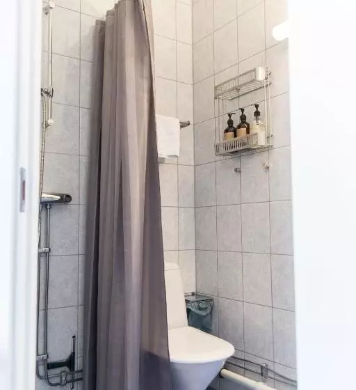 اتاق استاندارد سه نفره, Spis Hotel & Hostel
