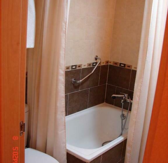 اتاق استاندارد, Hostal Goyma Iii