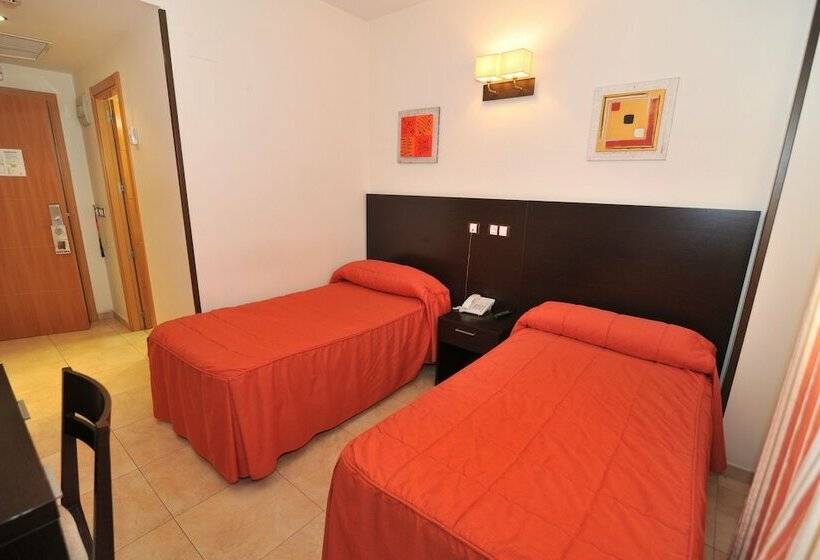 اتاق استاندارد, Hostal Goyma Iii