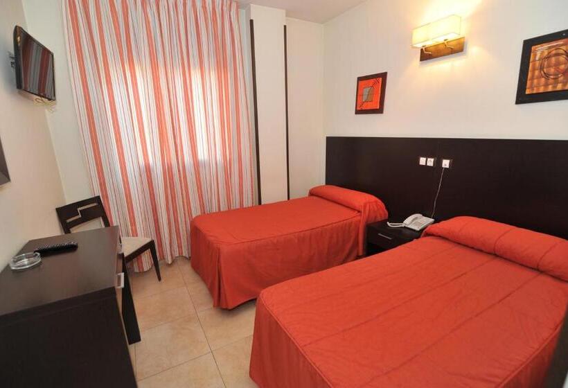 اتاق استاندارد, Hostal Goyma Iii