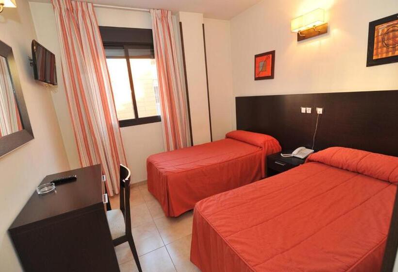 اتاق استاندارد, Hostal Goyma Iii