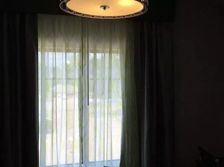スイート, Best Western Plus Prien Lake Hotel & Suites   Lake Charles