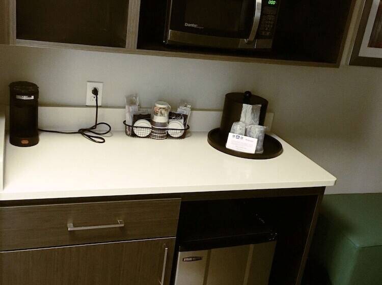 سوییت, Best Western Plus Prien Lake Hotel & Suites   Lake Charles