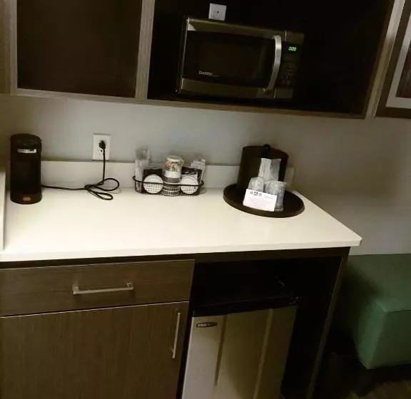 キングサイズベッドのスイートルーム, Best Western Plus Prien Lake Hotel & Suites   Lake Charles