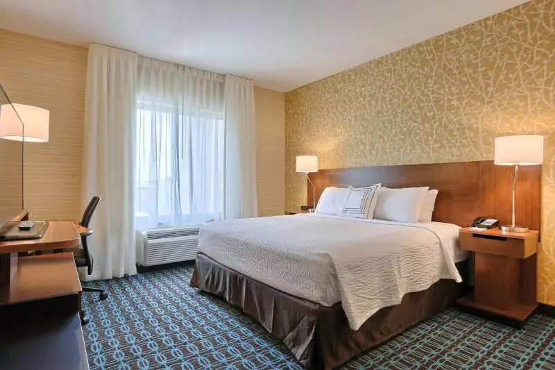 キングサイズベッドのスタンダードルーム, Fairfield By Marriott Inn & Suites Philadelphia Horsham