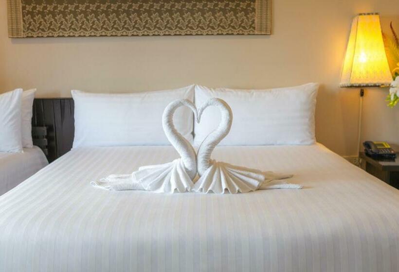 高级大房间, Golden Tulip Essential Pattaya