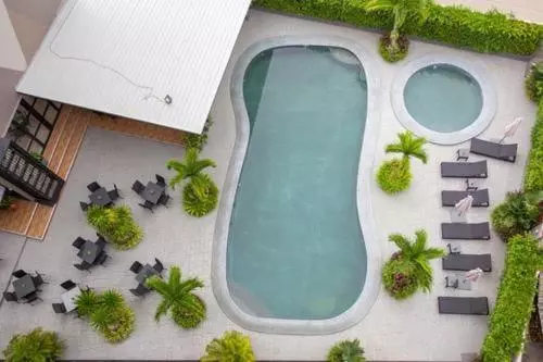 デラックストリプルルーム, Golden Tulip Essential Pattaya