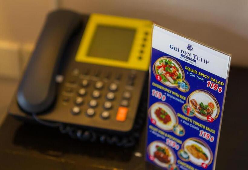 带大床的高级房间, Golden Tulip Essential Pattaya