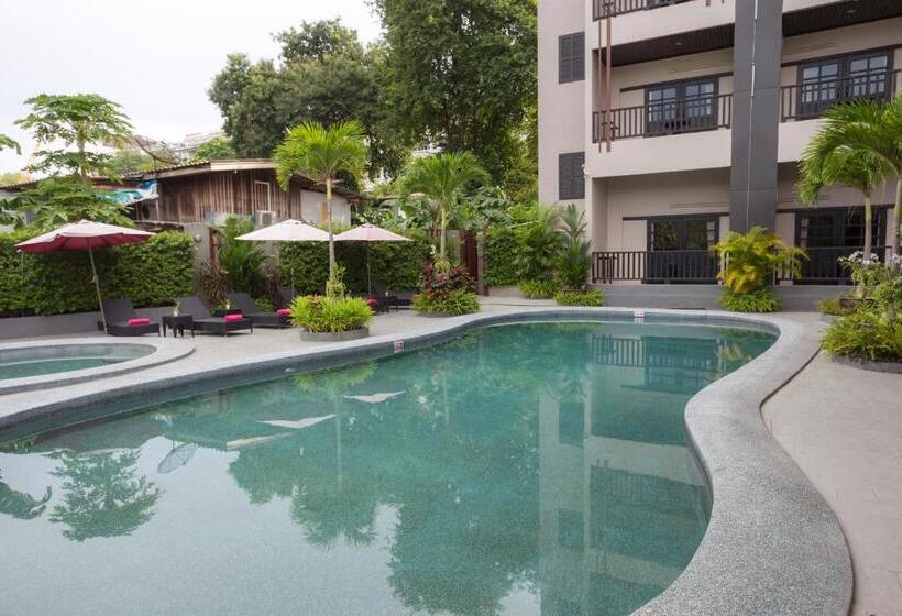 高级大房间, Golden Tulip Essential Pattaya