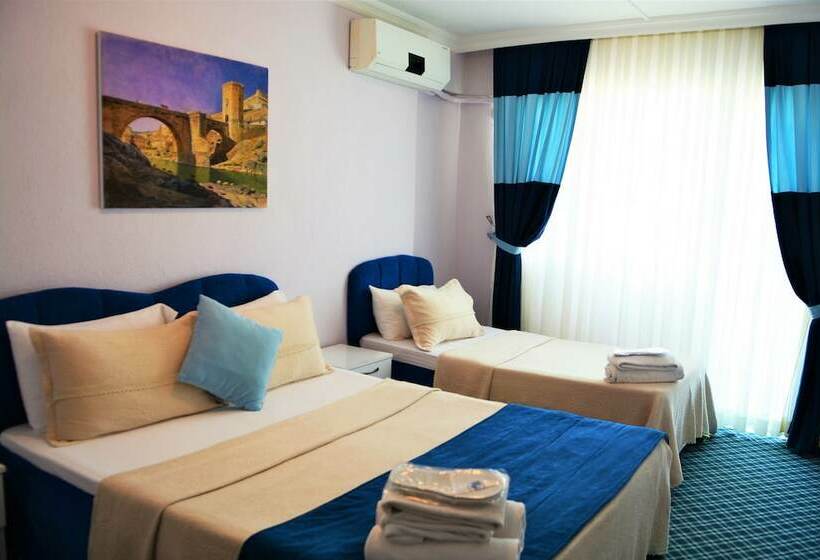 חדר סטנדרט לשלושה, Gumuldur Mavi Deniz Otel