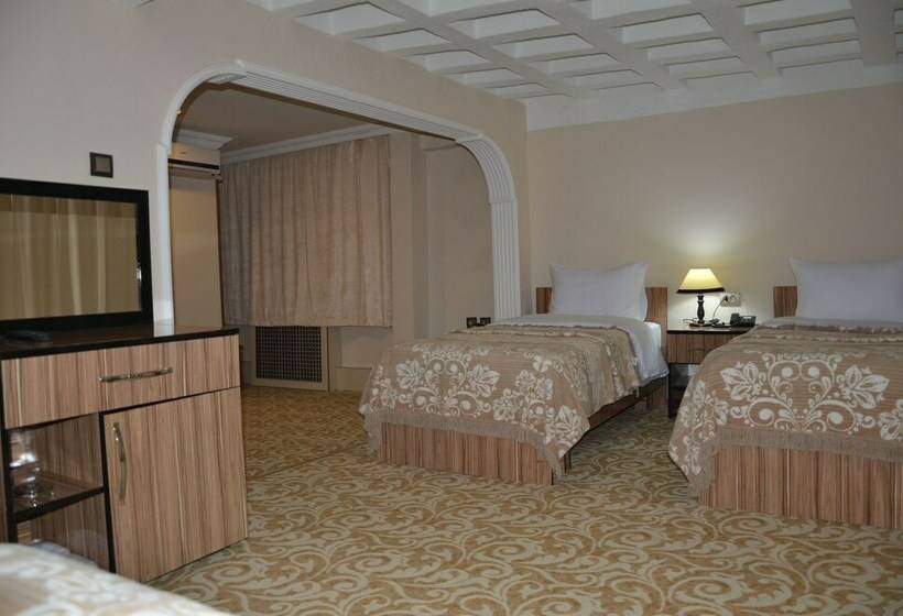 Семейный Номер Вид на Море, Hisar