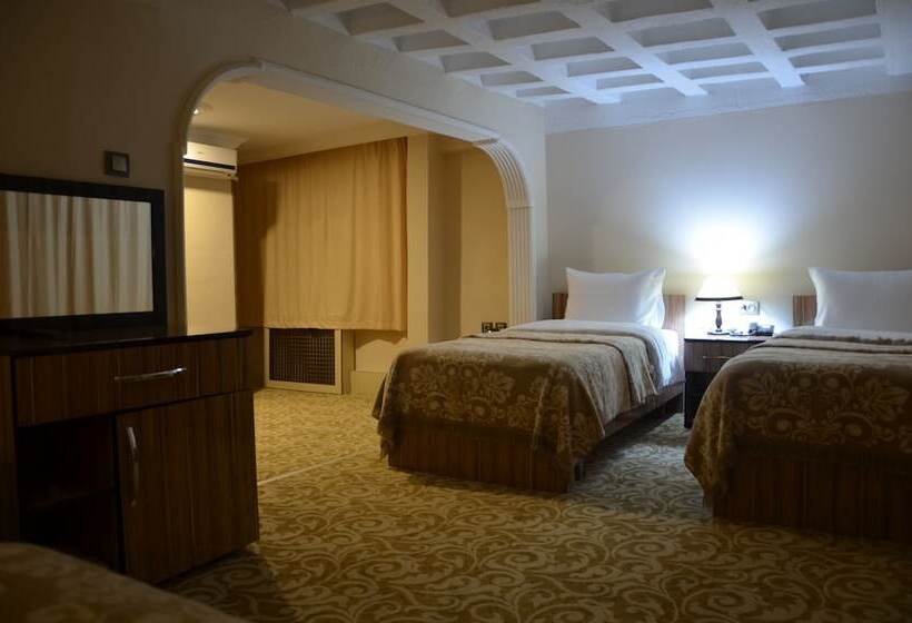 Семейный Номер Вид на Море, Hisar