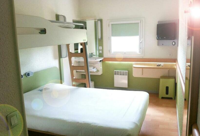 חדר סטנדרט לשלושה, Ibis Budget Courbevoie Paris La Défense