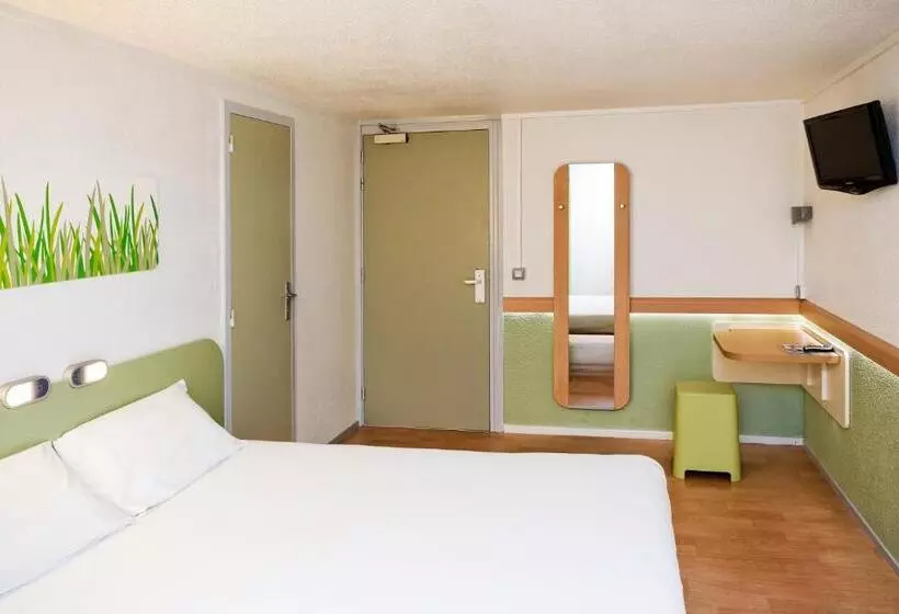 スタンダードルーム, Ibis Budget Courbevoie Paris La Défense