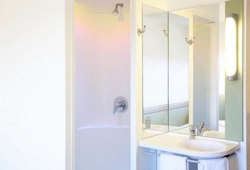 Номер Стандарт Трехместный, Ibis Budget Portsmouth