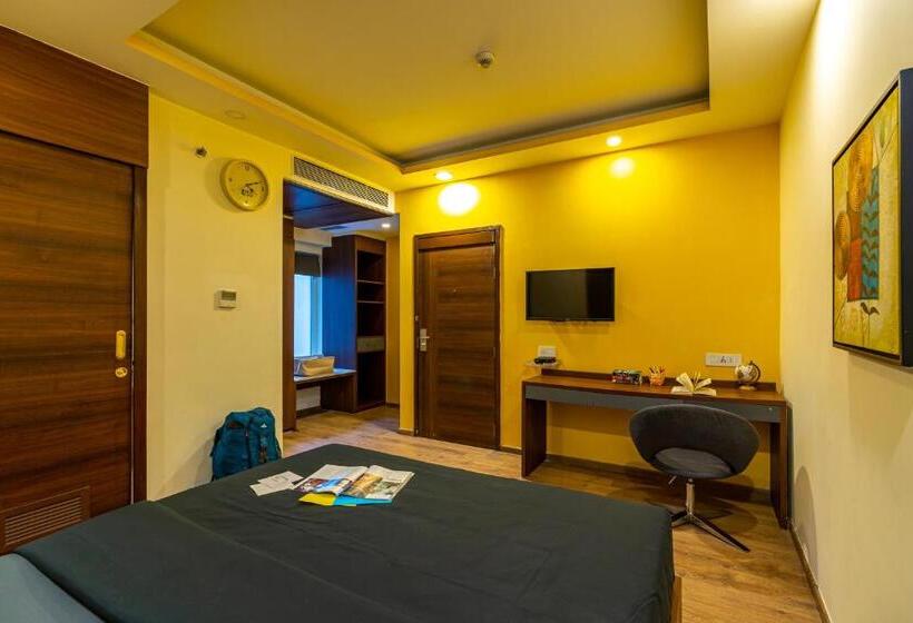 디럭스 룸, The Hosteller Bangalore, Brigade Road