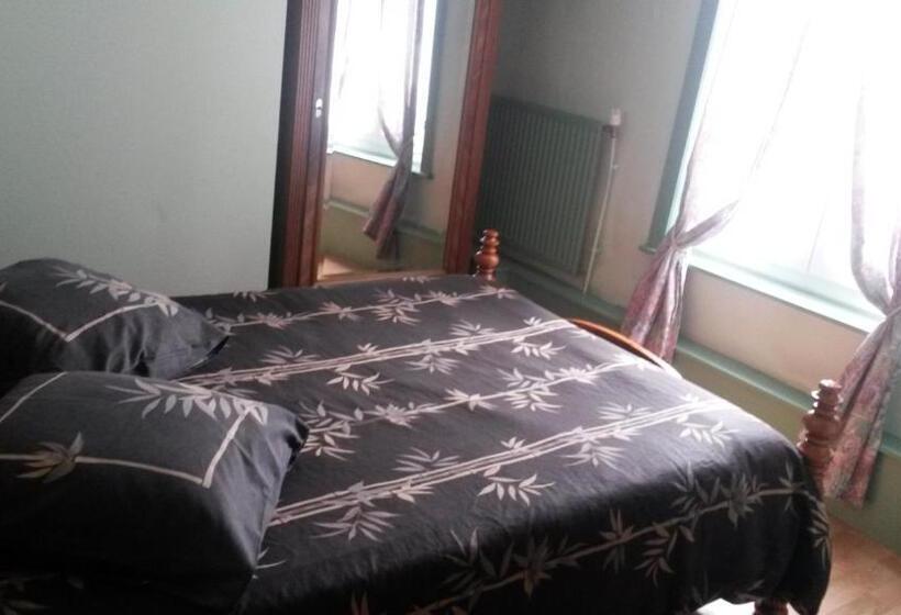 컴포트 룸, Le Deltaplane