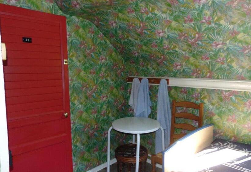 스탠다드 싱글 룸 공동욕실, Le Deltaplane