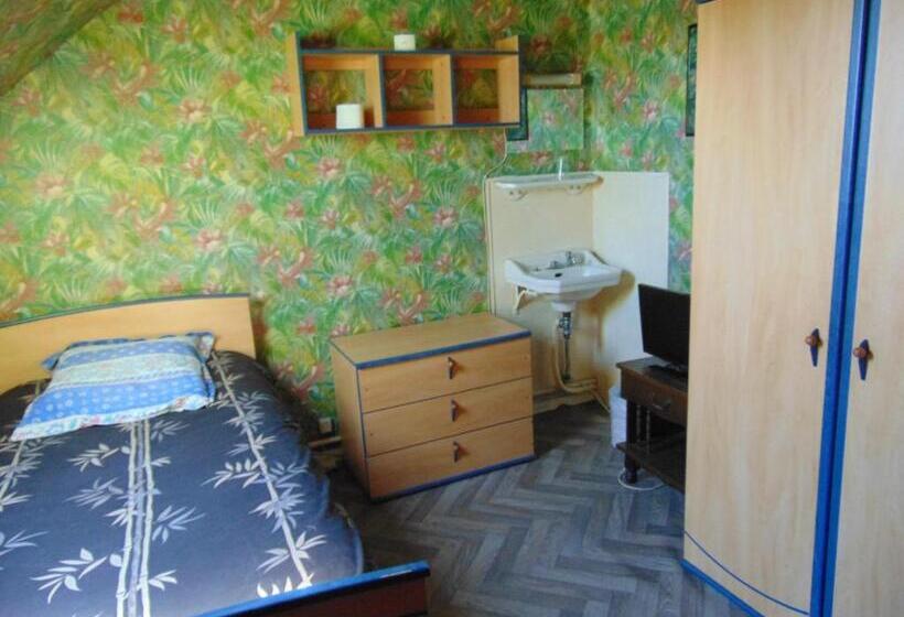 스탠다드 싱글 룸 공동욕실, Le Deltaplane