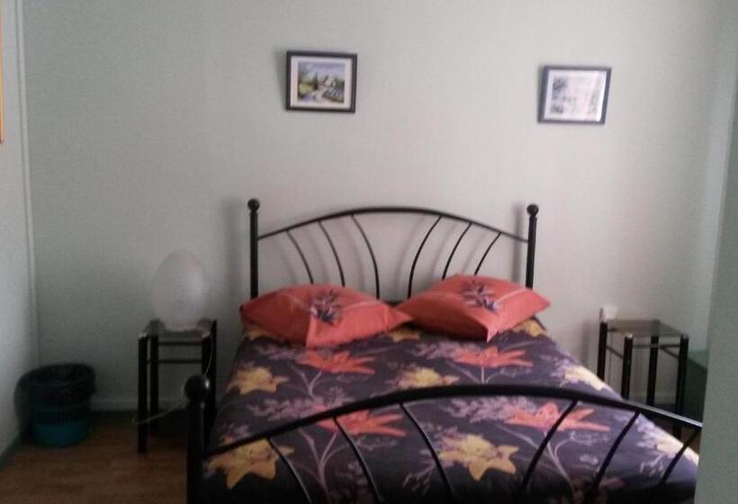 패밀리 룸, Le Deltaplane